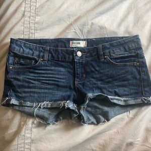 Garage Low Rise Jean Short Size 5
